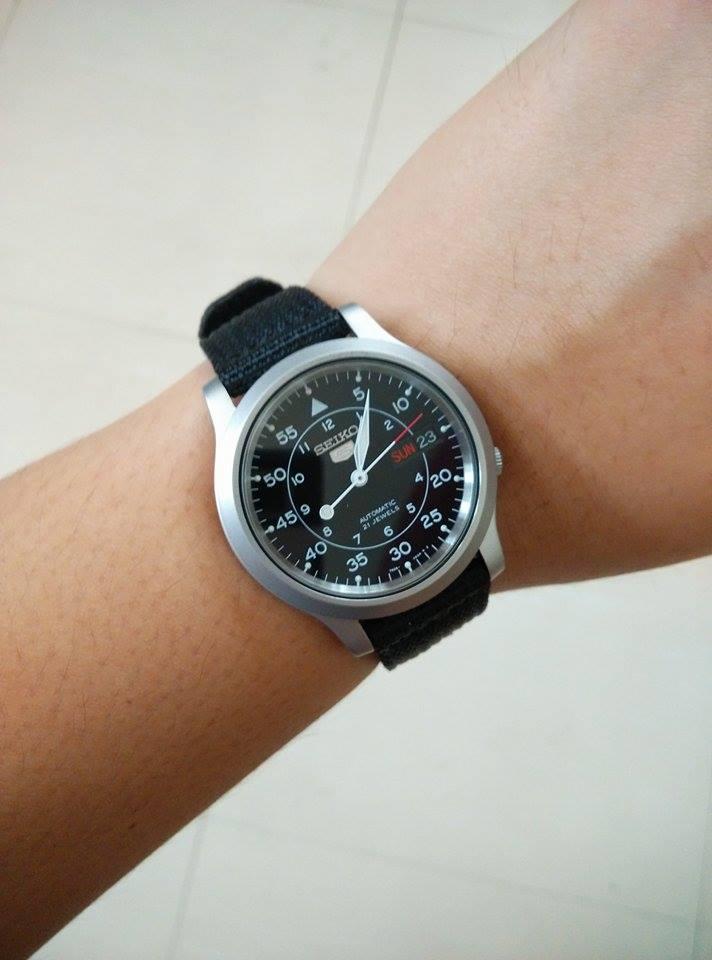 Seiko SNK809K2 SNK809K SNK809 21 Jewels Automatic Military Men's