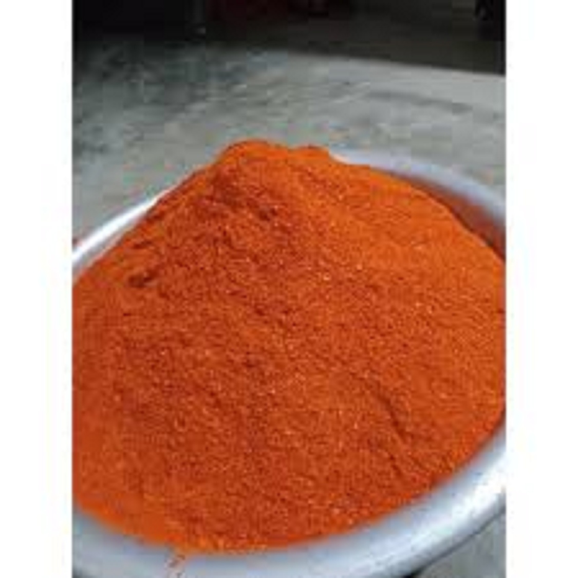 Ớt bột Việt Nam 100gr (cánh to - cánh nhỏ)