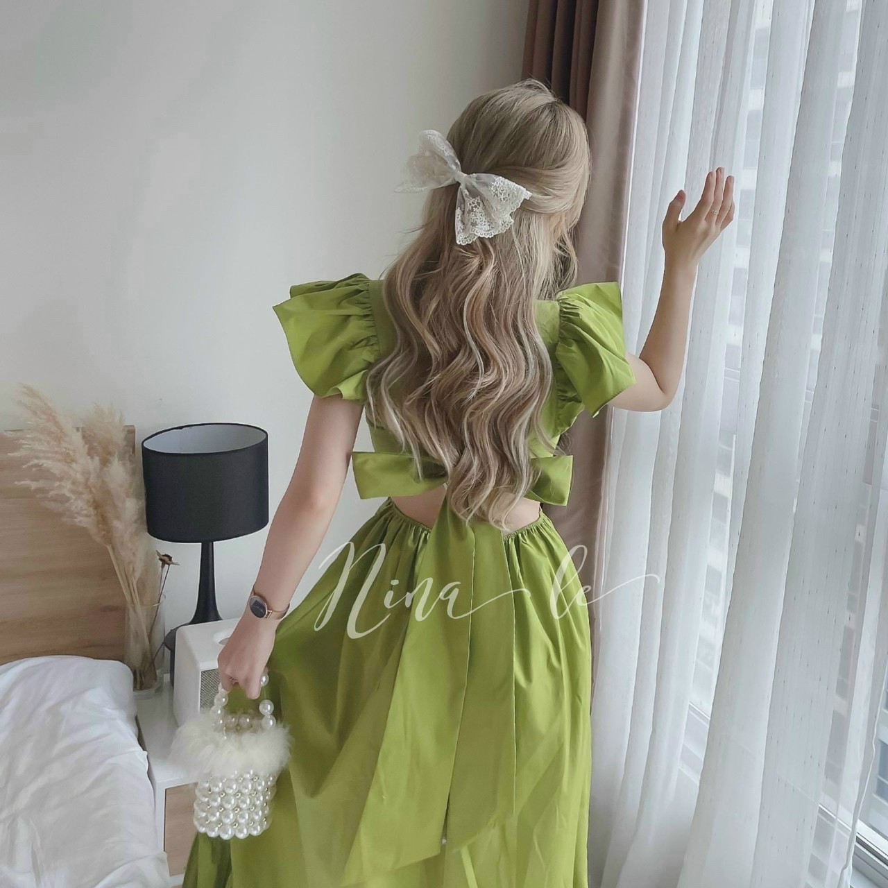 Đầm maxi hở lưng - chất liệu lụa có mút - thiết kế cột nơ sau lưng cực xinh