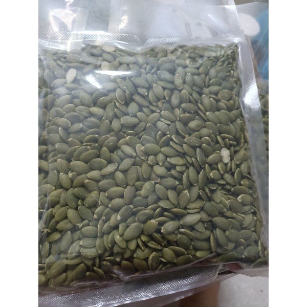 Nhân hạt bí xanh Mỹ còn sống 1Kg