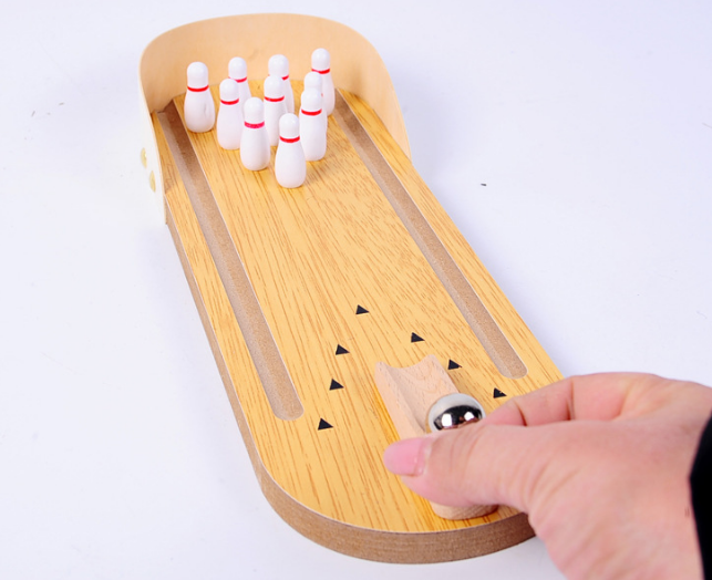 Bộ đồ chơi bo ing kệ bowling gỗ mini cho bé