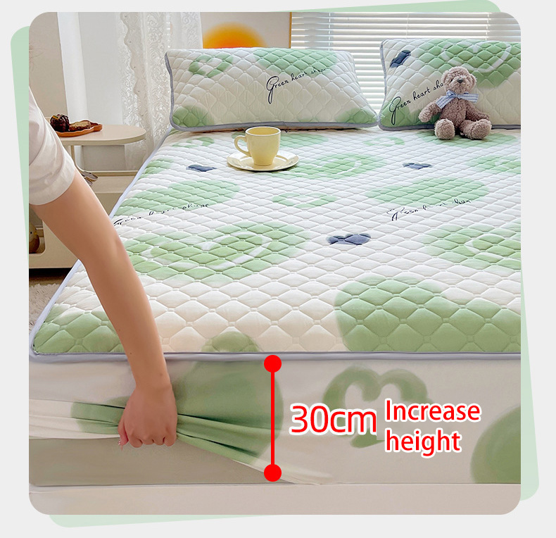 Cotton-padded bedspread A-type thick sanded bedspread Household double-washed cotton mattress protective cover