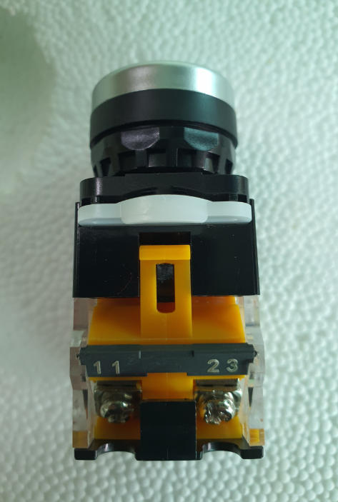 Công tắc nhấn gắn tủ điện phi 22mm