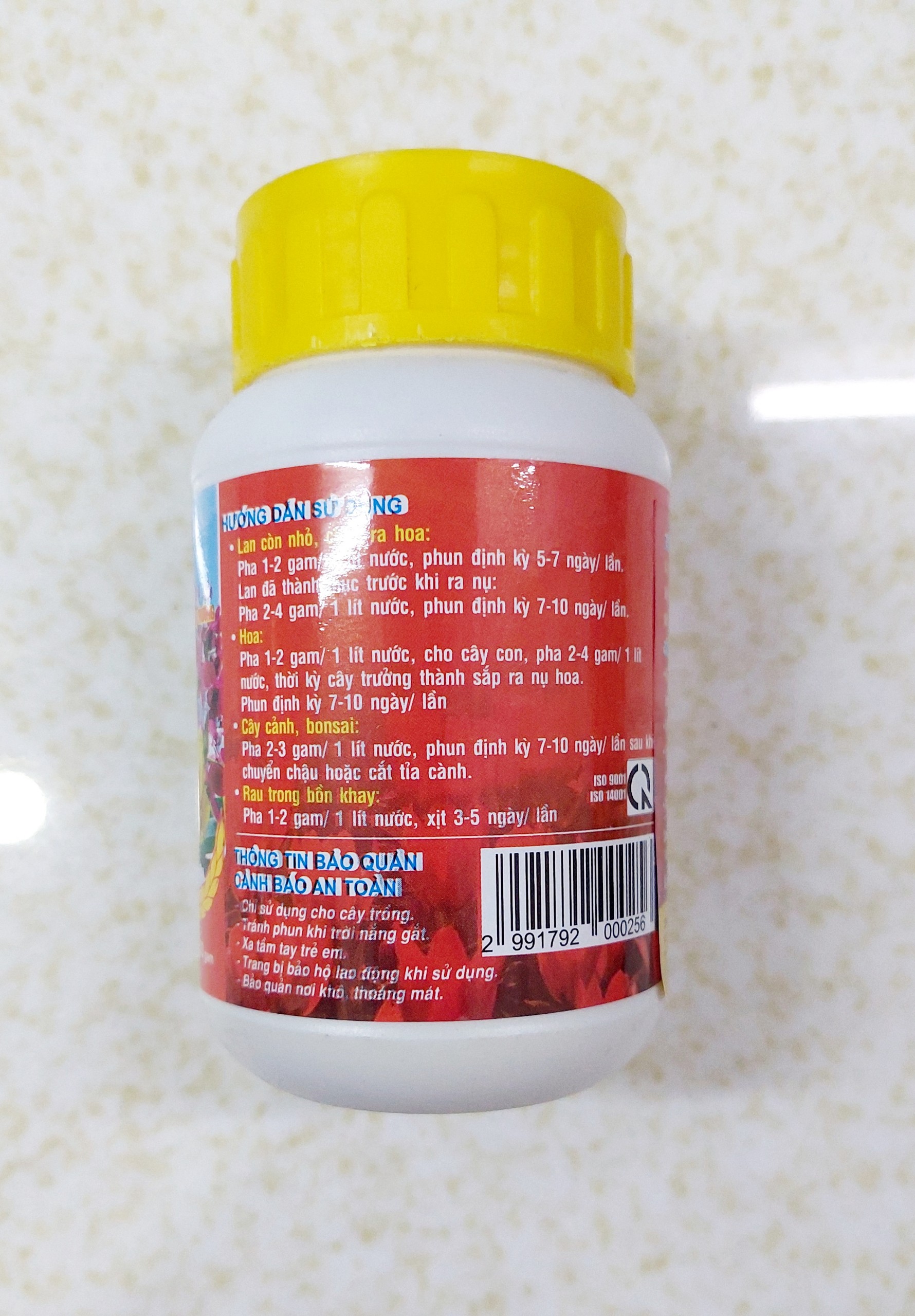 Phân Bón Lá Đầu Trâu 701 (NPK 10-30-20) Kích Thích Ra Hoa