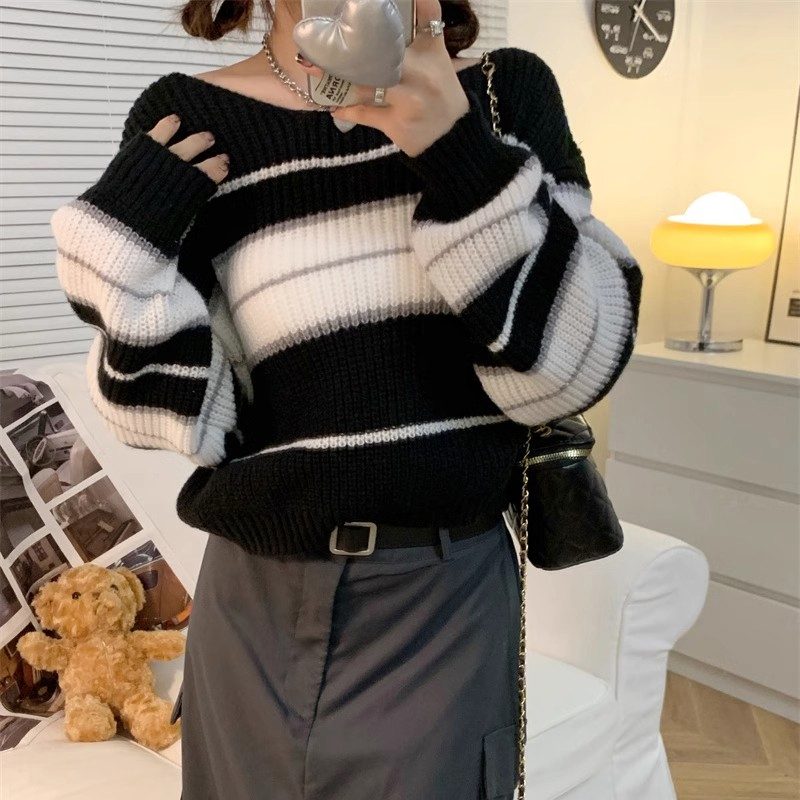 Women Striped Jumper Vintage Female Autumn Long Sleeve Casual Cropped Sweater. 