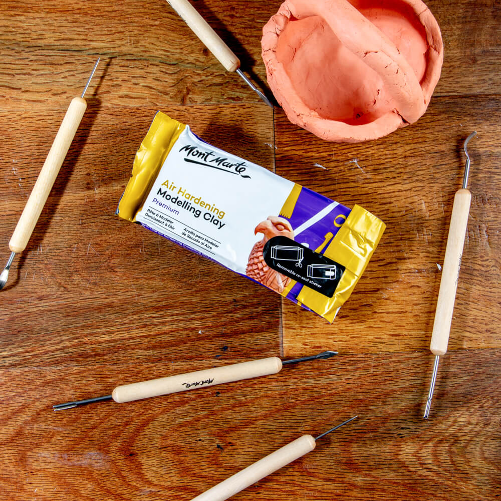 Mont Marte Air Hardening Modelling Clay-Terracotta 250g.
