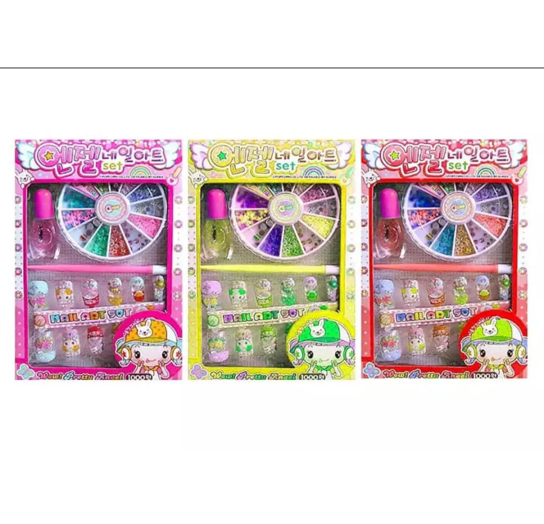 Stylish Artificial Nail Kit Set With Glitters - S50900