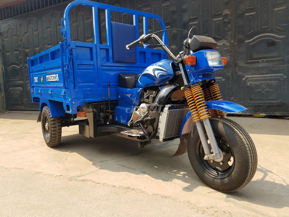 Bình xăng con xe ba bánh 175cc 2 ga ( hình chụp trực tiếp )