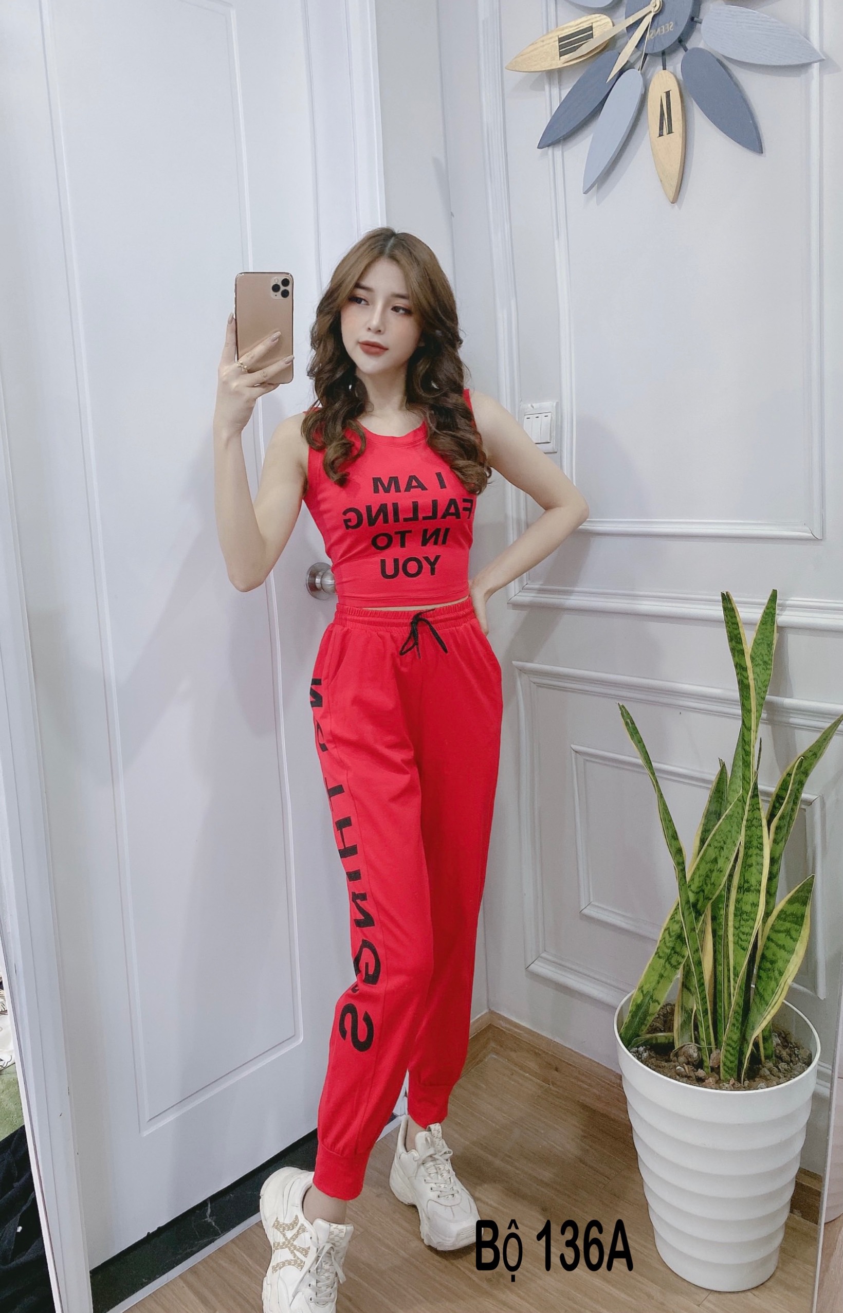 QUẦN ÁO THỂ THAO NỮ
