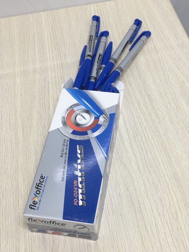 Combo 10 Bút Bi Thiên Long Flexoffice FO-024
