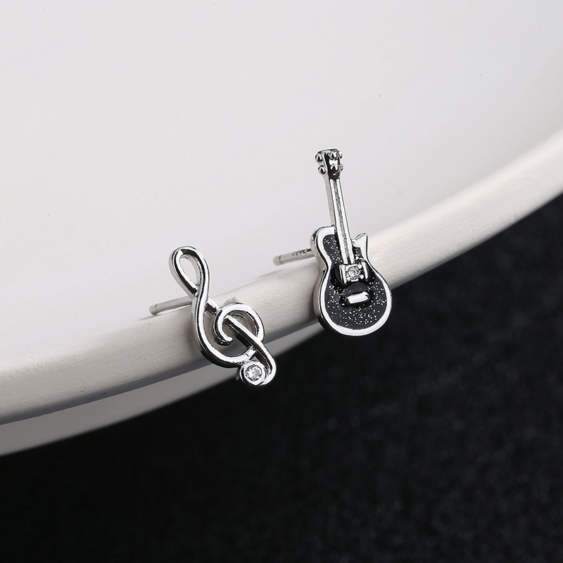 🎈LUCKY🎈 1Pair Simple Asymmetric Treble Clef Guitar Stud Earrings Cute Fashion Musical Note Earrings For Women Girls Music Lovers Gift