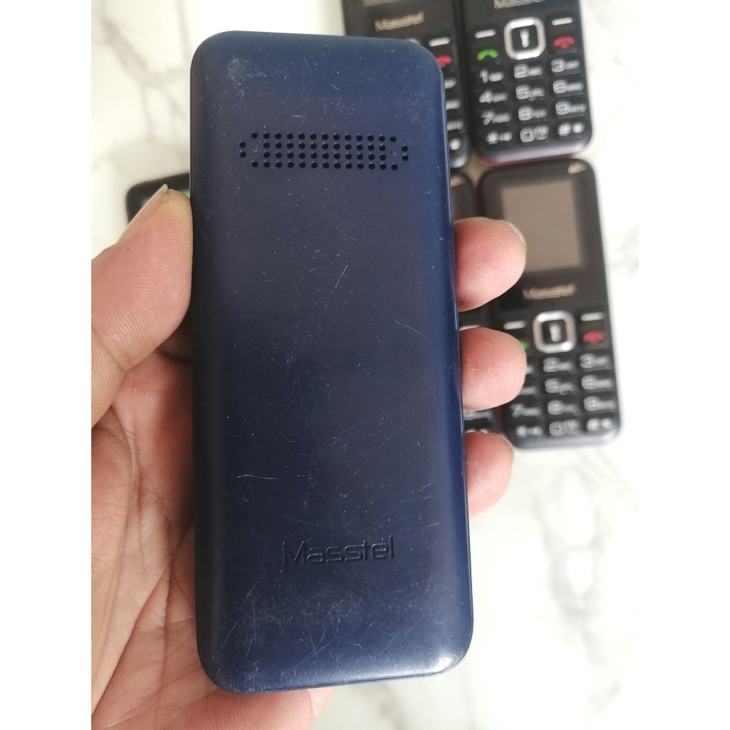 Điện thoại Masstel IZI 10 4G mới 90%