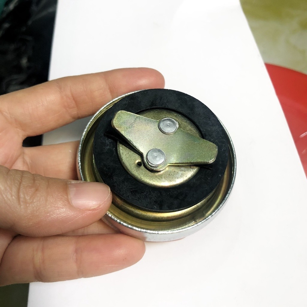 Nắp bình xăng Yamaha Sirius, Jupiter, Taurus,... zin