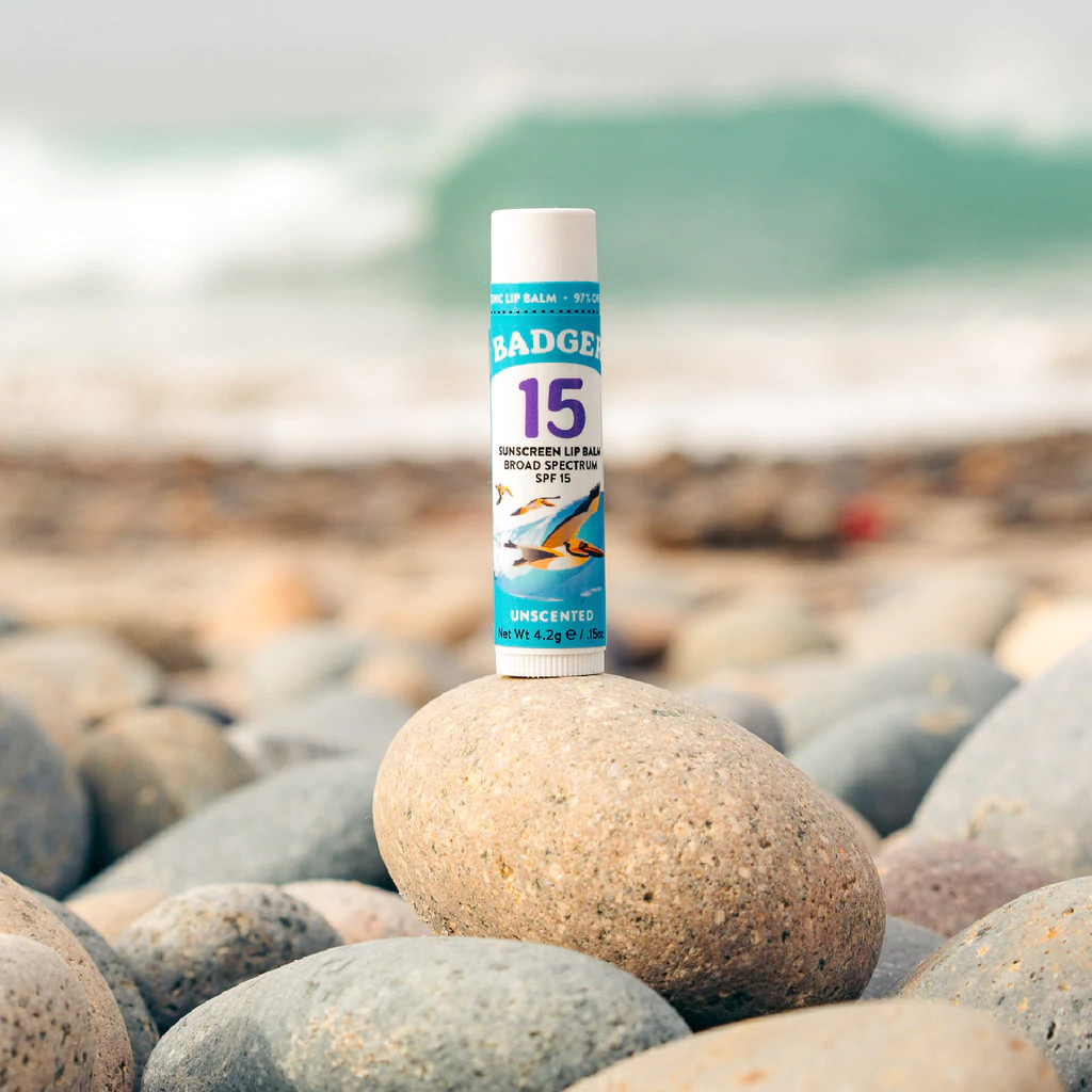 Son dưỡng môi BADGER chống nắng SPF 15 – 4.2g