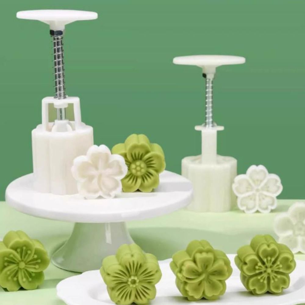 Easy%20Clean%20Flower%20Shaped%20Mooncake%20Mold%203D%20Pattern%2050g%20Pastry%20Baking%20Model%20Bakeware%20Reusable%20Cookie%20Stamps%20Baking%20Enthusiasts%20-%20Image%203