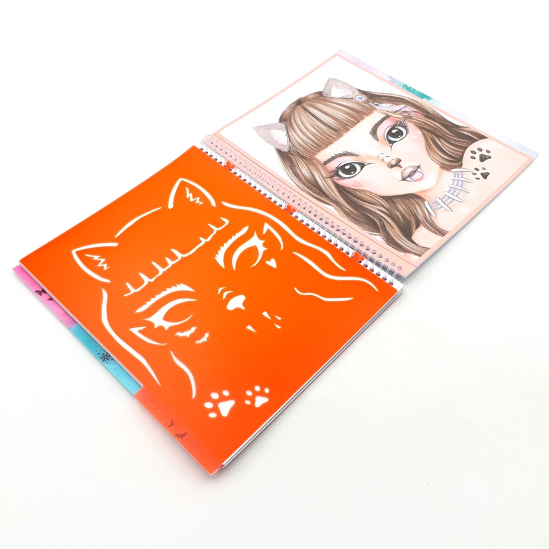 Vở thiết kế Create Your Fantasy Face Colouring Book Topmodel