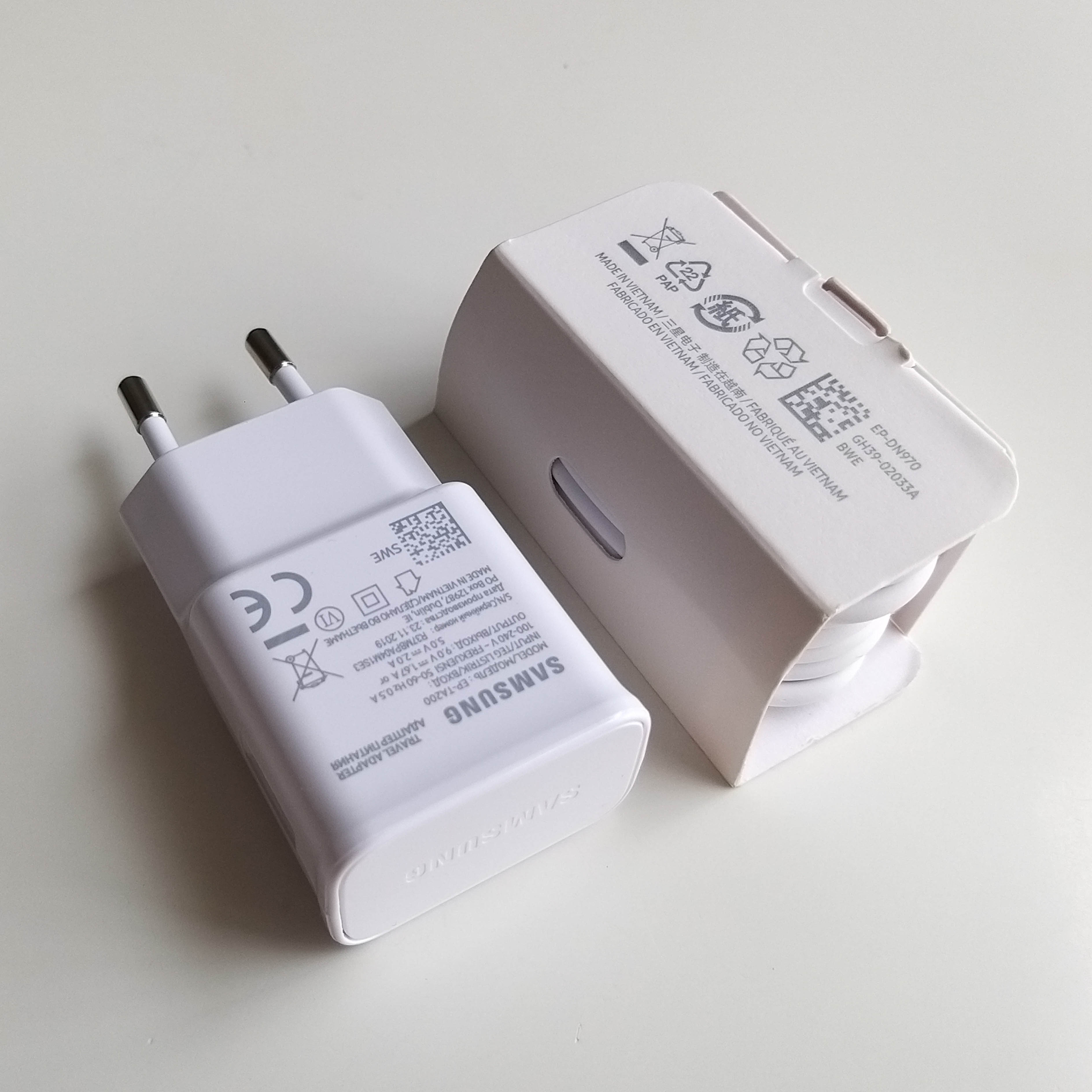 Bộ sạc nhanh dùng cho Samsung A20 (Cam Kết Sạc ZIN) (Adaptor Trắng nhám + Cable chuẩn type C) (Fast Charging)