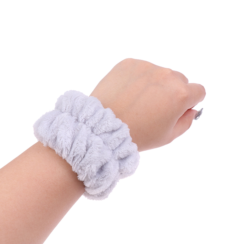 1PC%20Spa%20Wrist%20Washband%20Microfiber%20Wrist%20Wash%20Towel%20Band%20Wristbands%20Washing%20Face%20Absorbent%20Wristbands%20Wrist%20Sweatband%20Prevent%20Liquid%20JUE%20-%20Image%204