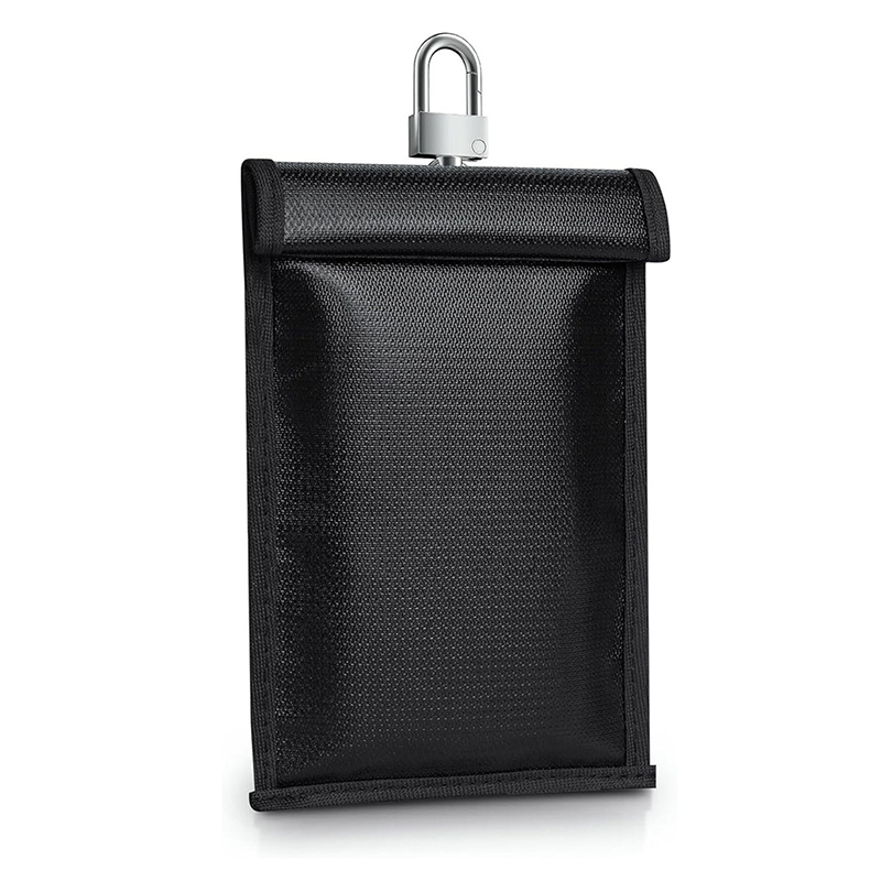 RFID Signal Blocking Shielding Pouch Car Key Araday Bag Cell Phone Blocker RFID Signal Blocking Shielding Pouch Case. 