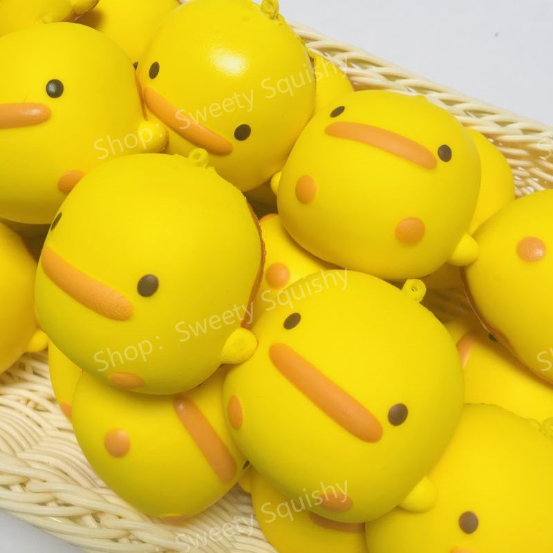Yellow Duck Slow Rebound Decompression Vent Toy Squishy Slow Rising Toy