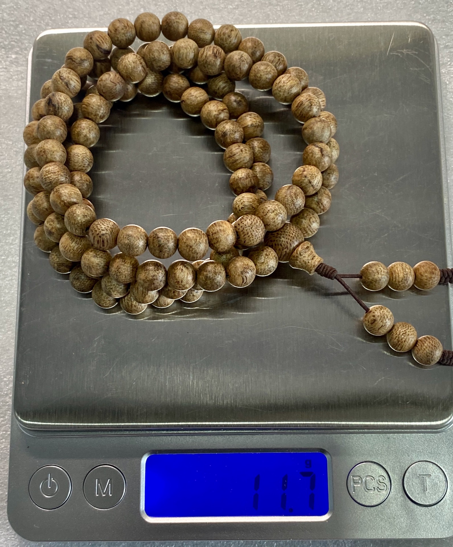8mm*108 Vietnamese Eaglewood Agarwood Mala Prayer Beads : : Home