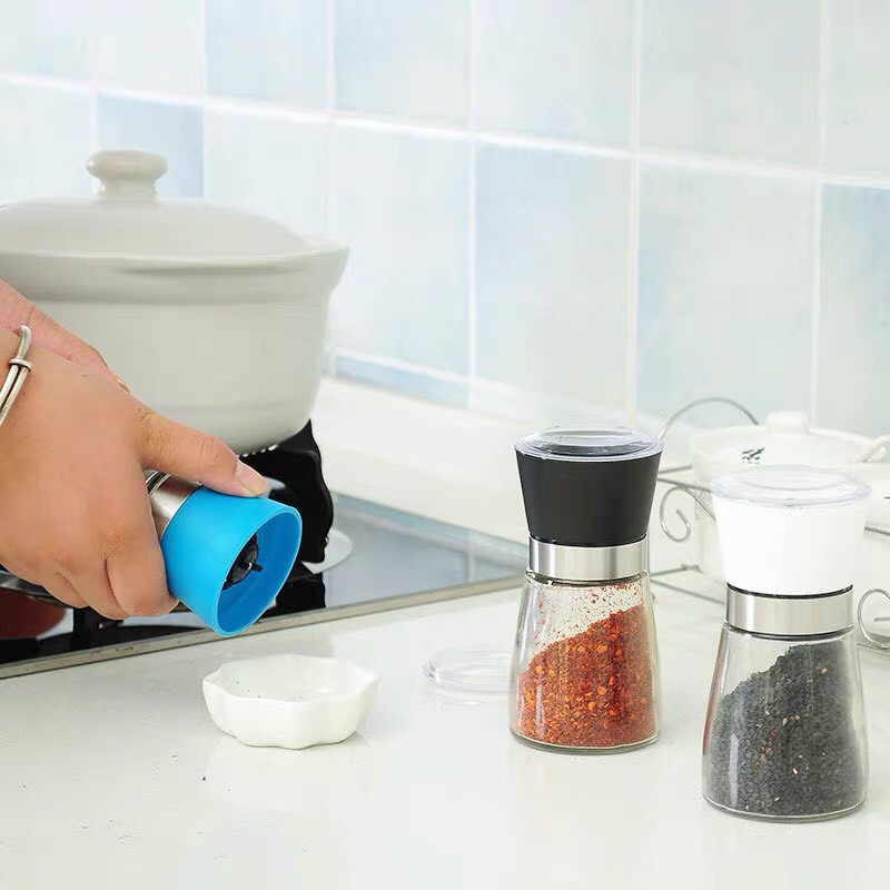 Multi-function dry pepper grinder