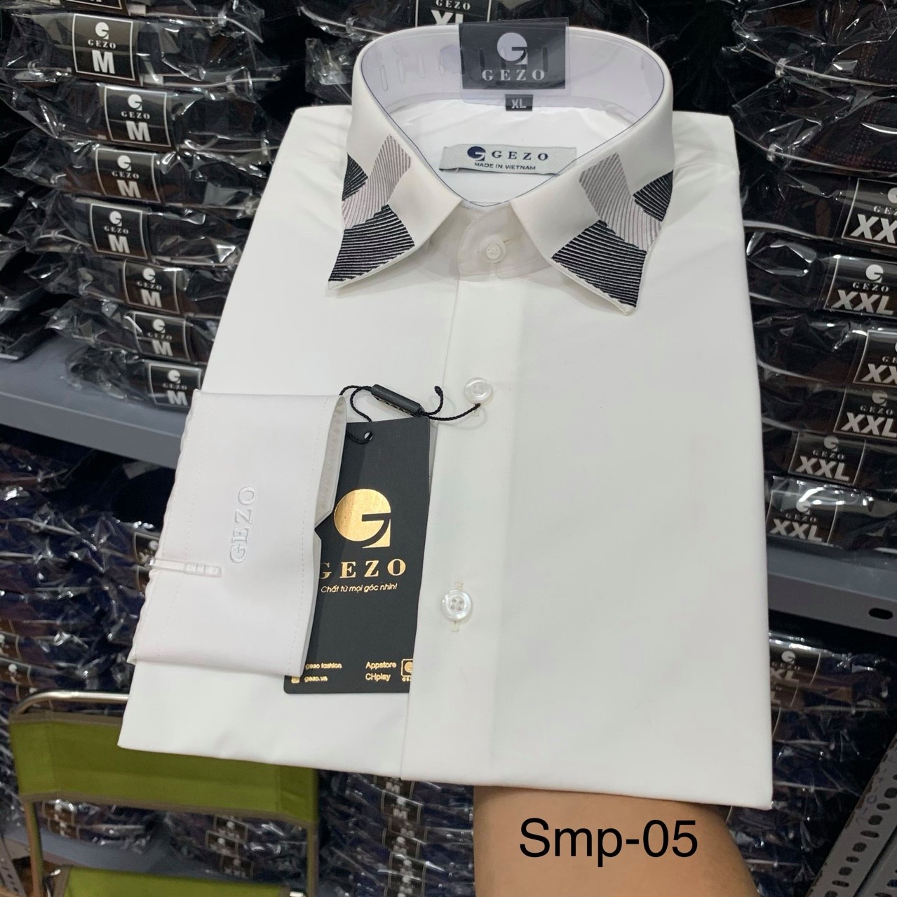 sơ mi trắng thiết kế lụa satin cao cấp