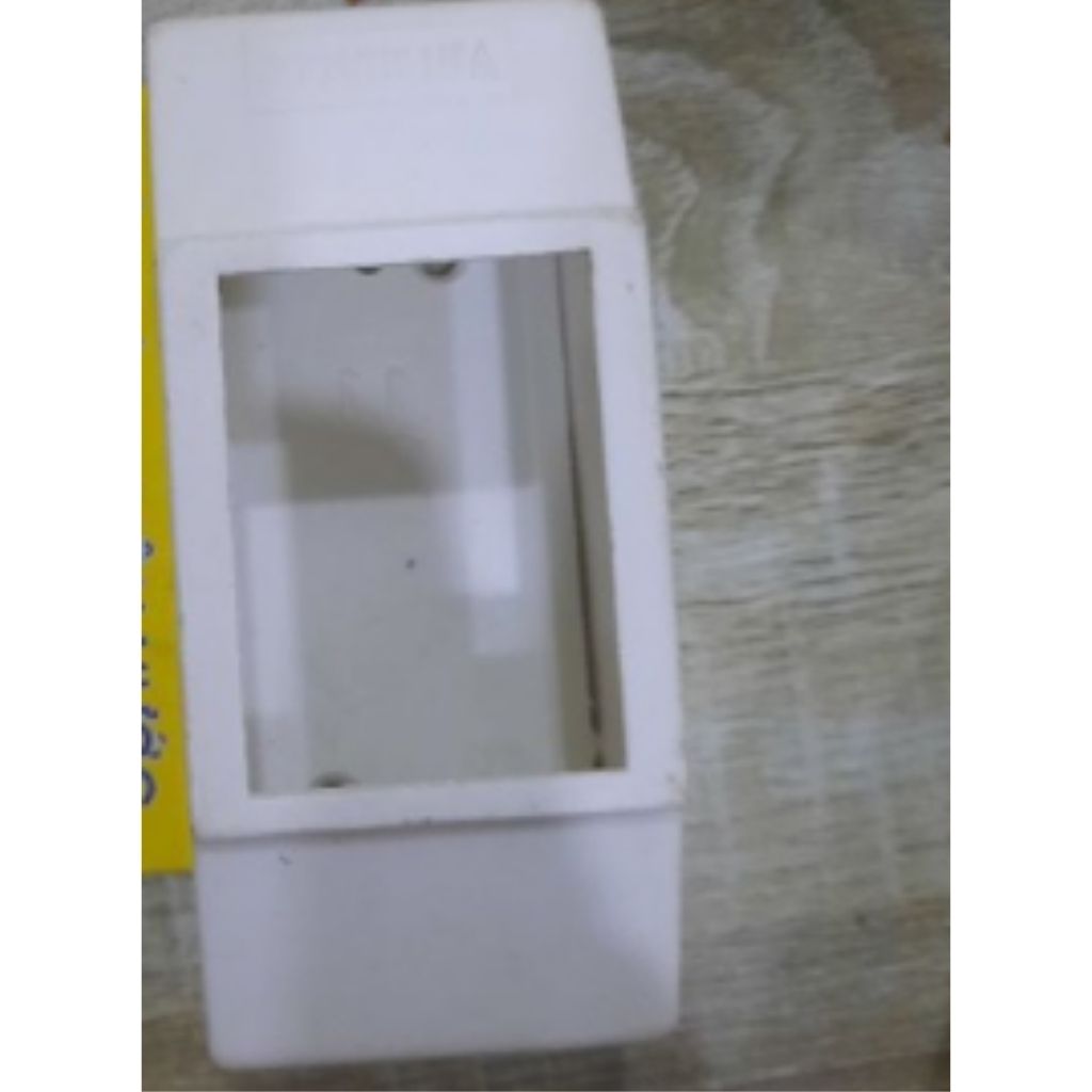 Hộp nổi đựng cb cóc, cb 2 pha
