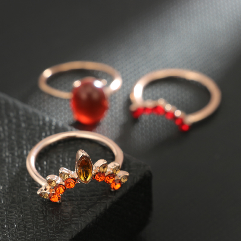 Simple Fashion Popular Red Gem 3-piece Set suit Australian Gem Crown Ring suit Women. 