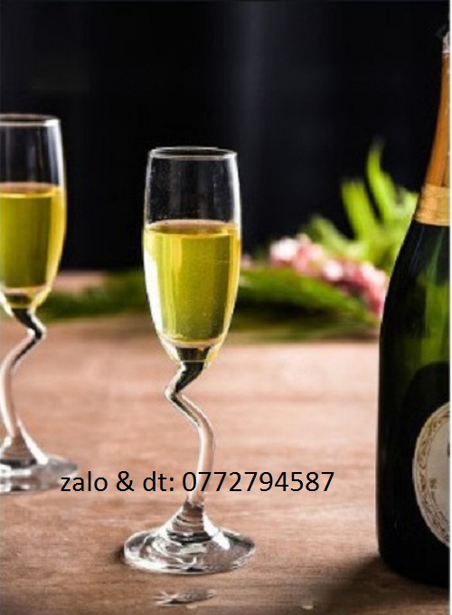 Ly Thủy Tinh Ocean Salsa Flute Champagne 165ml
