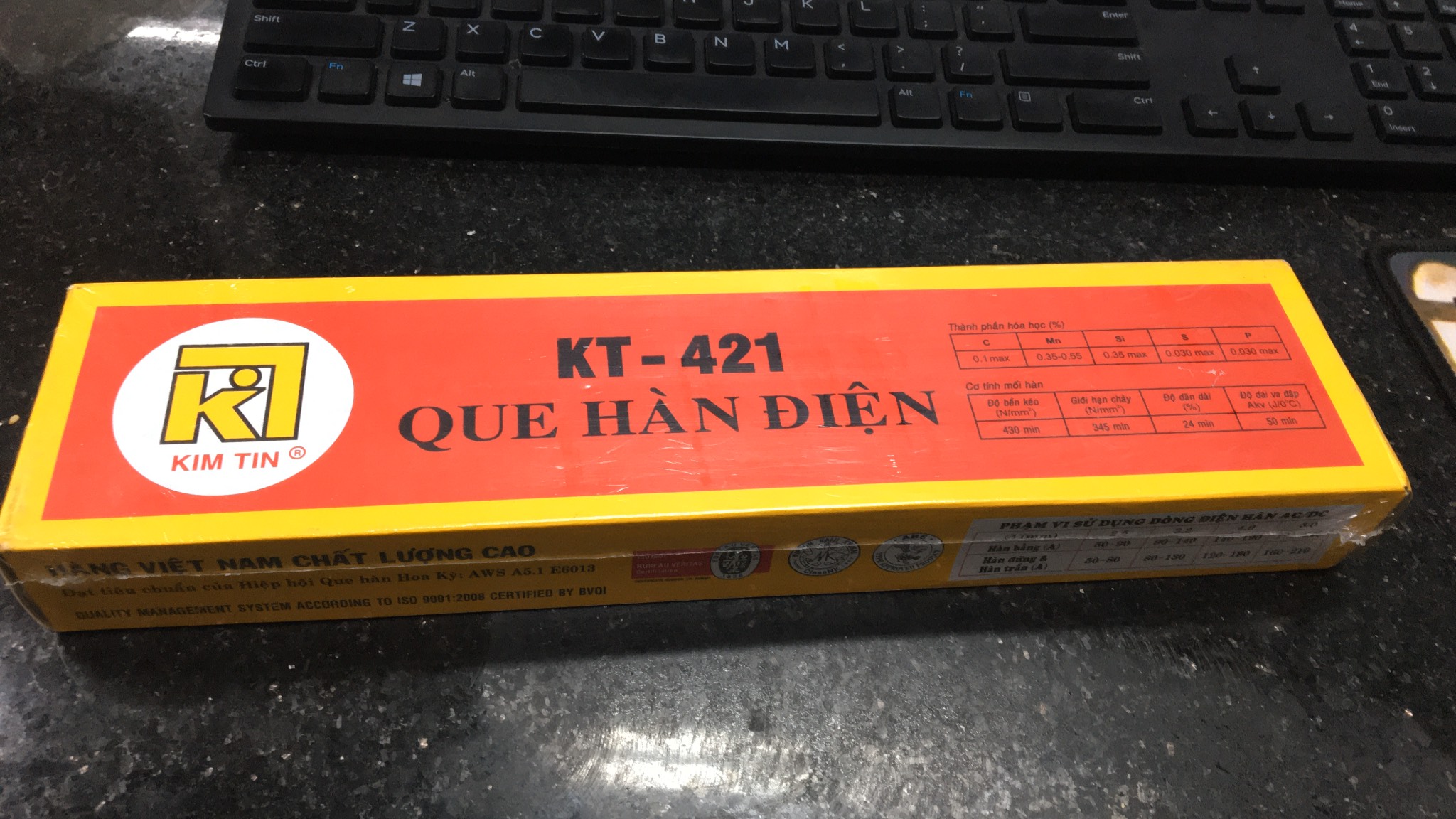Que hàn sắt Kim Tín 2.5li, 3.2li, 4.0 li (hộp)