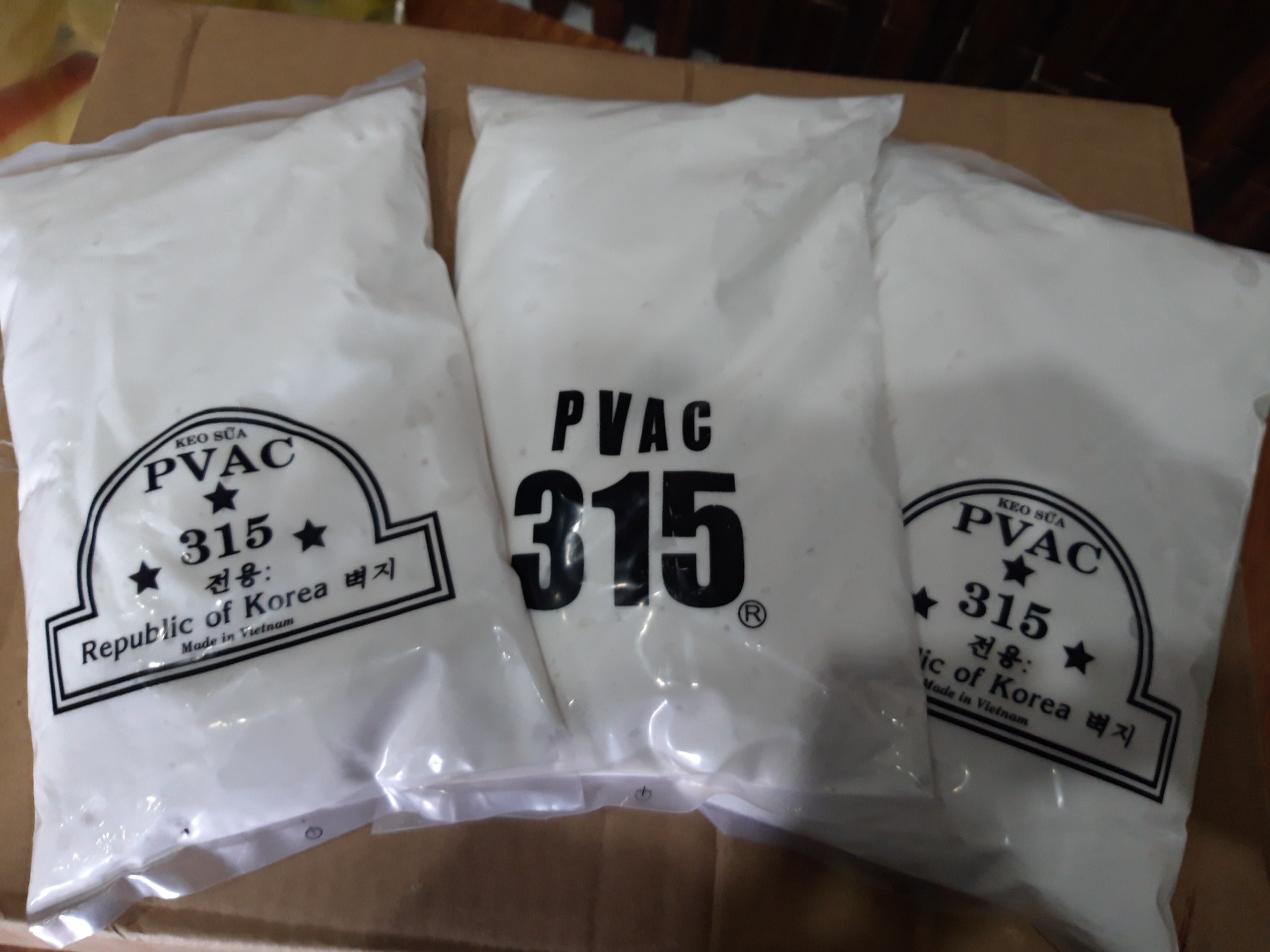 [1kg] keo sữa dán giấy và vải dán tường