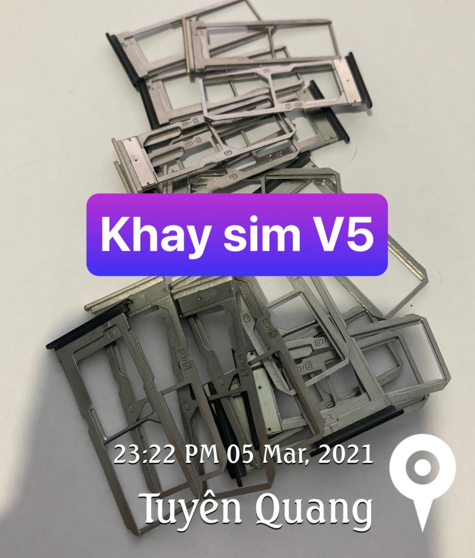 khay sim vivo V5 / V5s / Y67 dung chung