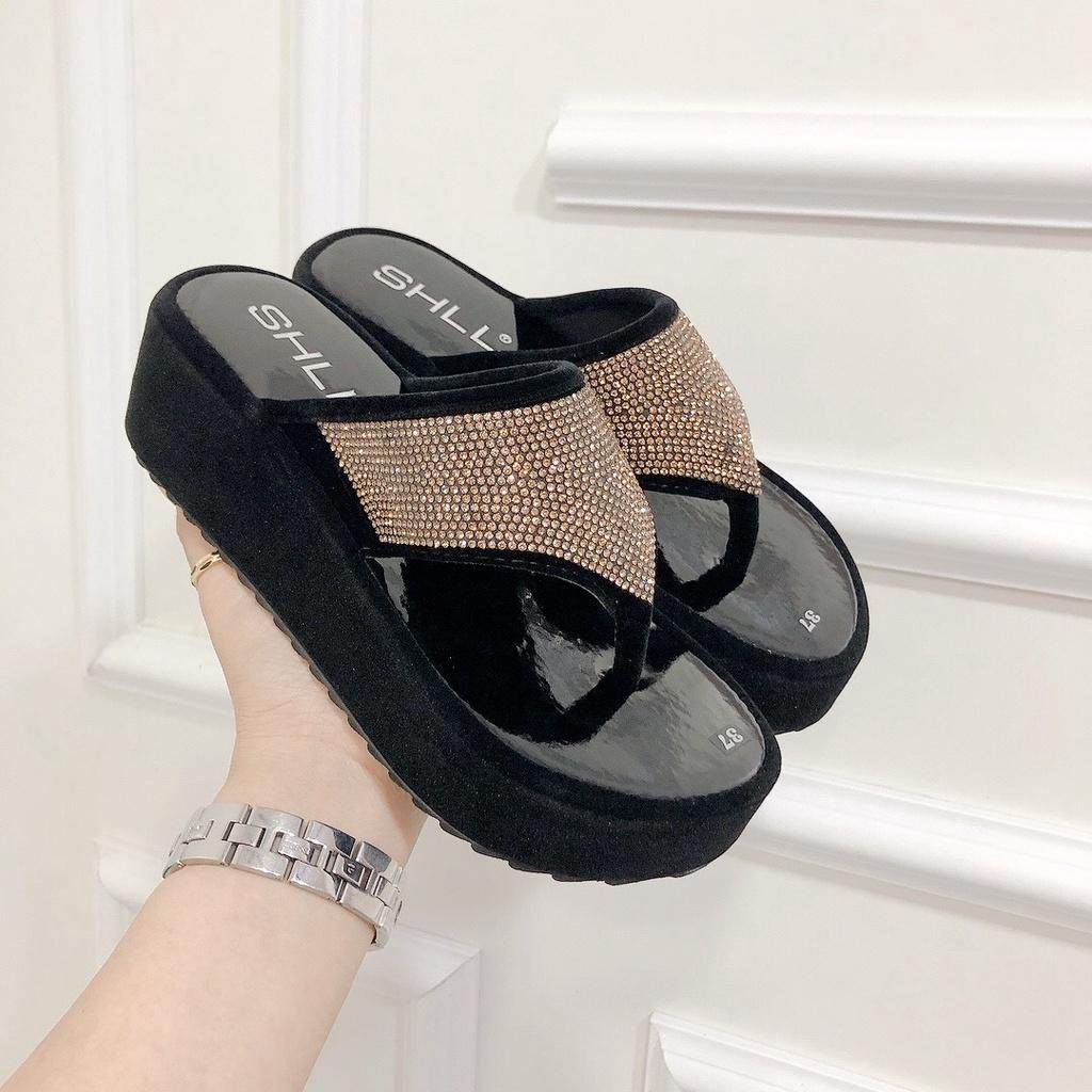 Dép đế xuông nhung đính đá quai xoàn Cực xᶖnh cao 5 cm