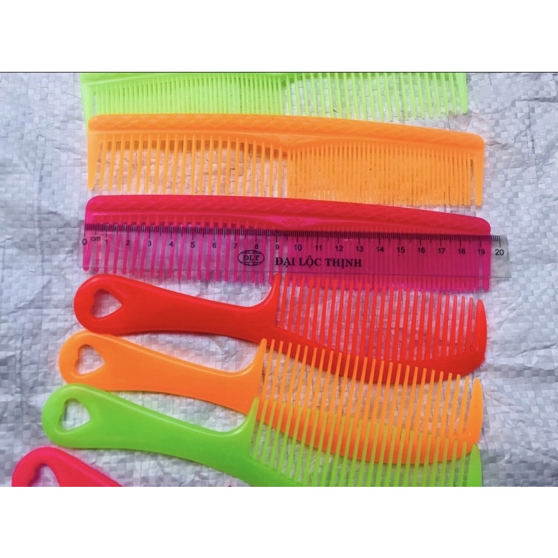 COMBO 10 CÂY LƯỢC KHÔNG CÁN NHƯ HÌNH