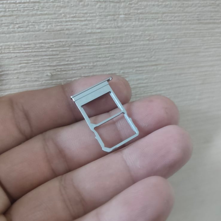 Khay Sim Vsmart Live 4