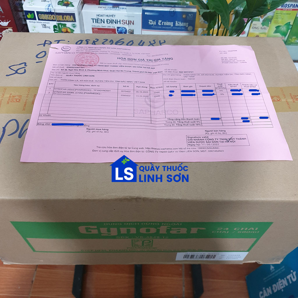 Dung Dịch Vệ Sinh Phụ Nữ Gynofar Pharmedic Chai 500 Ml