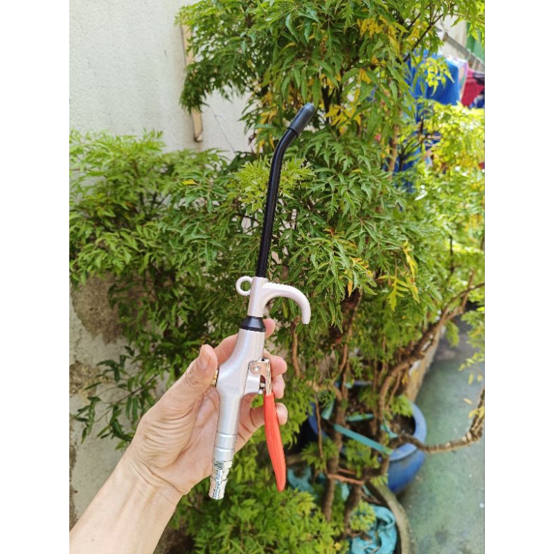 dụng cụ xì khô, xịt hơi kapusi