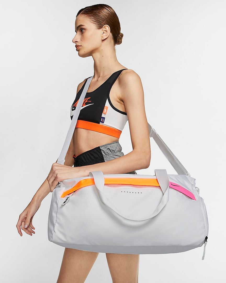 nike radiate women's graphic training club bag