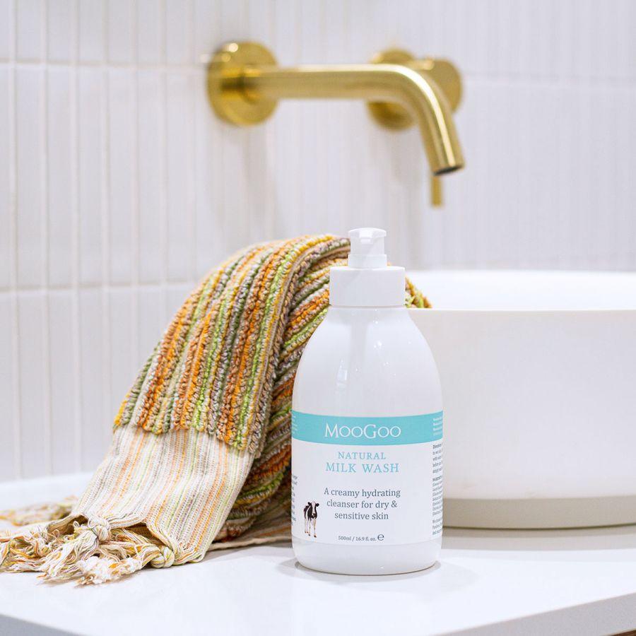 moogoo creamy hydrating face cleanser