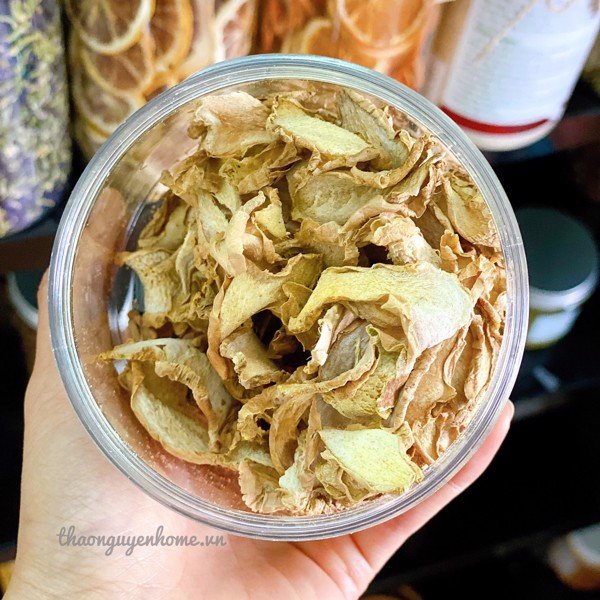Gừng khô sấy lát (gừng sẻ đồi)