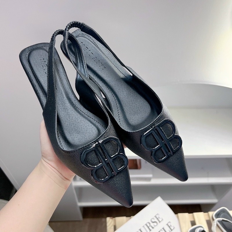 Sandal nỉ mũi nhọn khoá BB quai hậu thun
