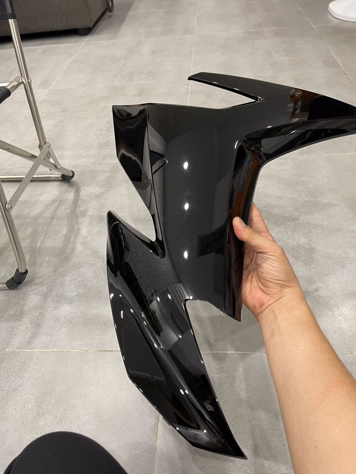 Bửng ngoài đen bóng zin hãng cho Exciter 150 ( giá 1 cái và không tem).