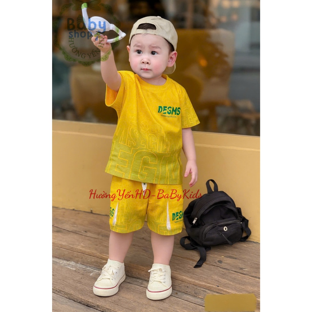 Bộ đồ hè năng động họa tiết DEGM cho bé