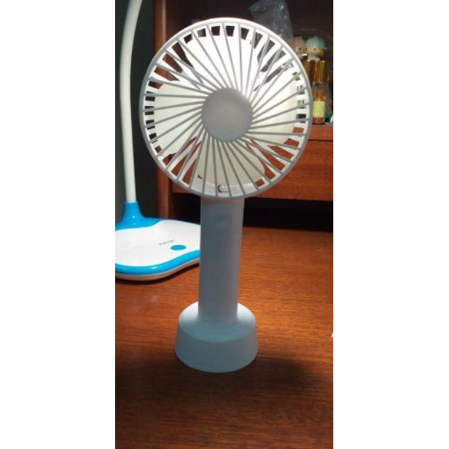 QUẠT CẦM TAY MINI TÍCH ĐIỆN/( CAM KẾT HÀNG CHẤT LƯỢNG, GIÓ MẠNH)