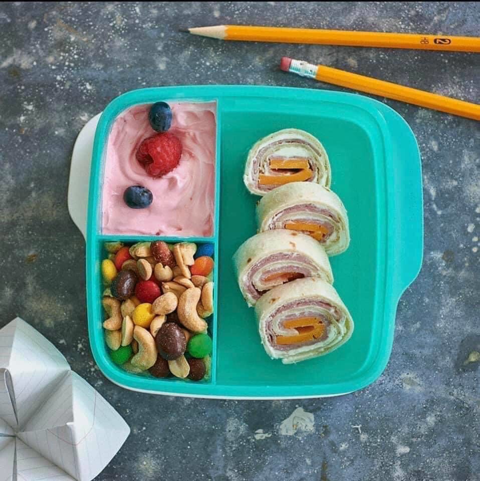 Hộp cơm chia ngăn LollyTup - Tupperware