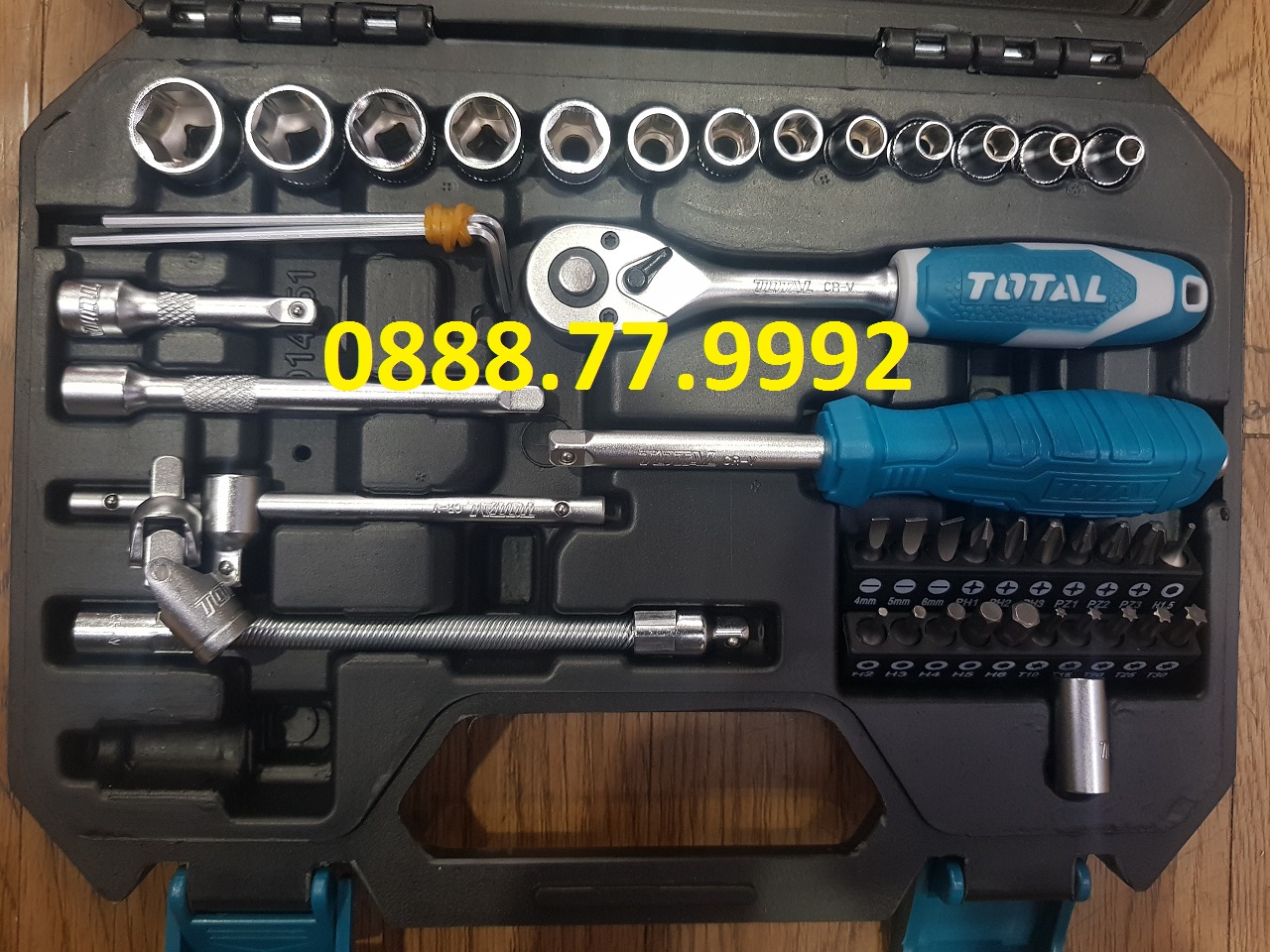Bộ 45 đầu tuýp 1/4" và cần 2 chiều Total THT141451