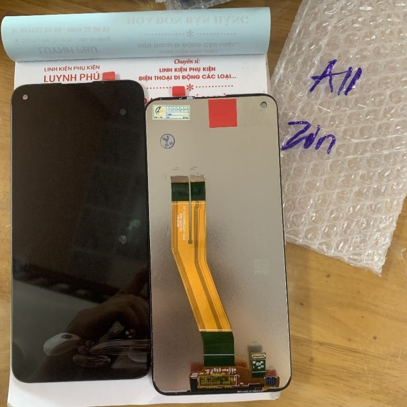 Màn hình samsung A11 m11 zin và org tặng keo dán