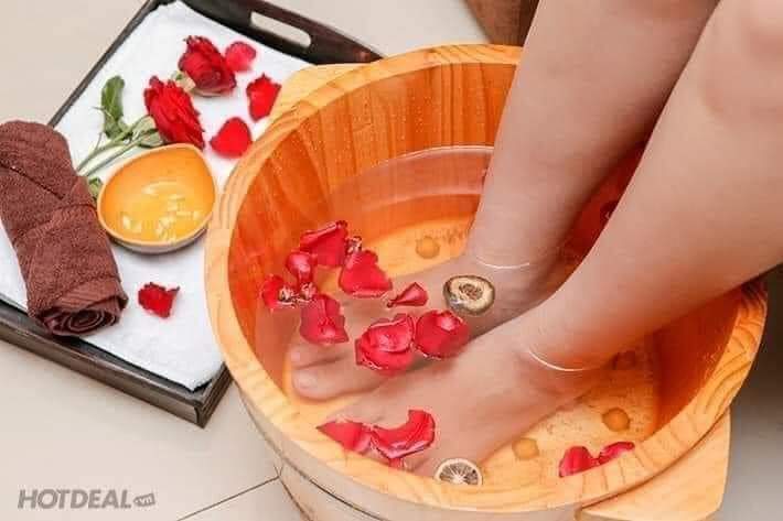 Chậu ngâm chân có hạt  massage chân