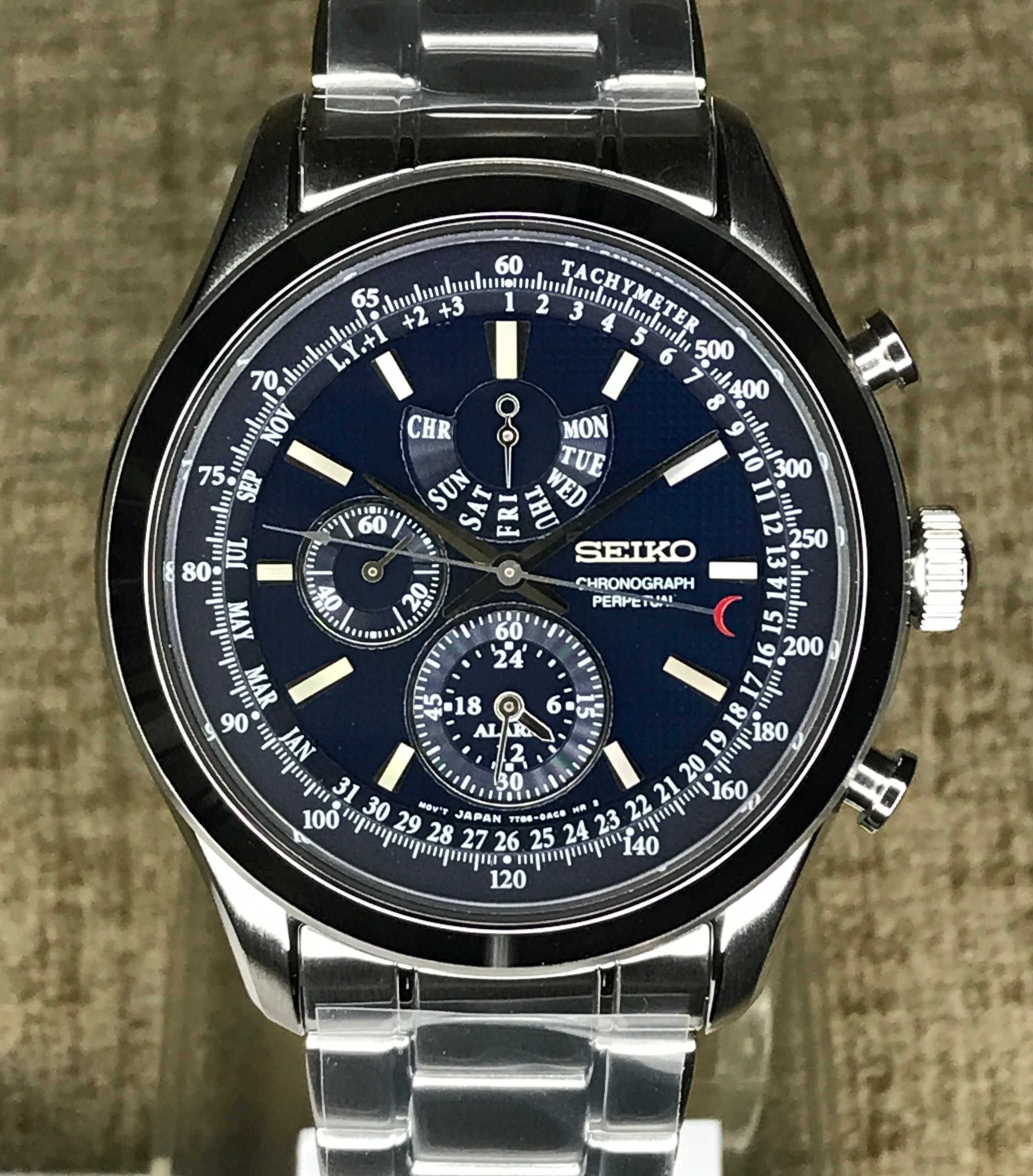 Seiko SPC125P1 Alarm Chronograph Quartz 